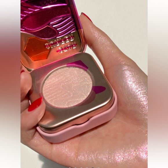 Kaleidos Makeup Space Age Highlighter Star Surfer - Picture 2 of 5